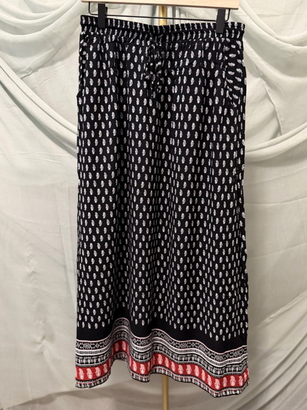 Lightweight Patterned Maxi Skirt